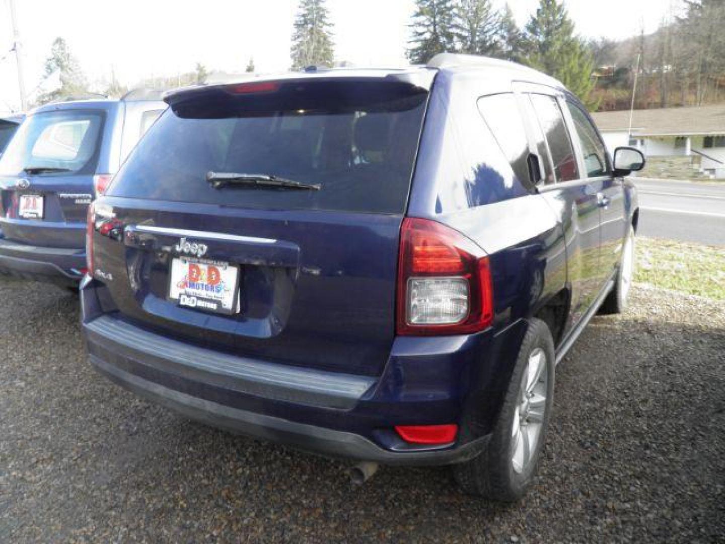 2016 BLUE Jeep Compass Sport 4WD (1C4NJDBB0GD) with an 2.4L L4 engine, Continuously Variable Transmission transmission, located at 19521 New George's Creek Rd SW, Barton, MD, 21521, (301) 463-2404, 39.524323, -79.017906 - Photo#5