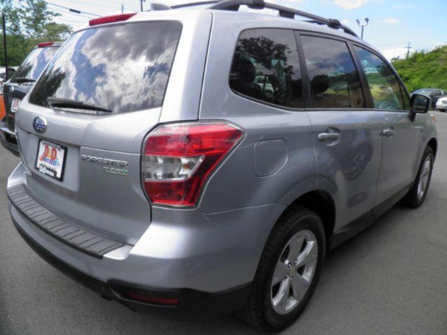 2016 Silver Subaru Forester 2.5i Premium PZEV CVT (JF2SJADCXGH) with an 2.5l H4 engine, CVT transmission, located at 15520 McMullen Hwy SW, Belair, MD, 21502, (301) 729-3700, 39.581375, -78.846451 - Photo#5