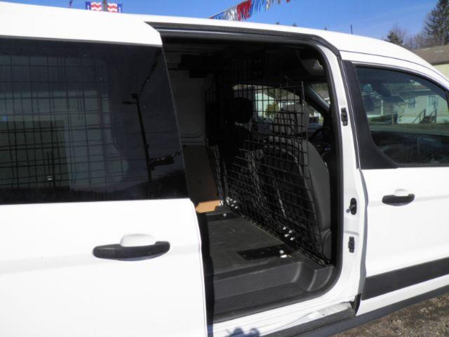 2017 WHITE Ford Transit Connect Cargo Van XL LWB w/Rear 180 Degree Door (NM0LS7E71H1) with an 2.5 L4 engine, AT transmission, located at 19521 New George's Creek Rd SW, Barton, MD, 21521, (301) 463-2404, 39.524323, -79.017906 - Photo#5