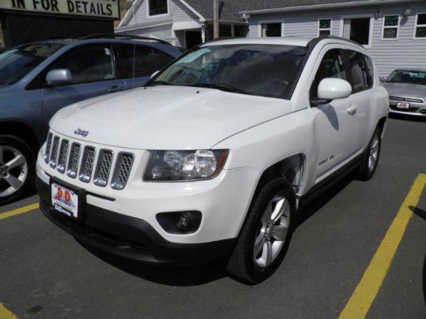 2017 WHITE Jeep Compass Latitude 4WD (1C4NJDEB7HD) with an 2.4L L4 engine, AT transmission, located at 15520 McMullen Hwy SW, Belair, MD, 21502, (301) 729-3700, 39.581375, -78.846451 - Photo#0