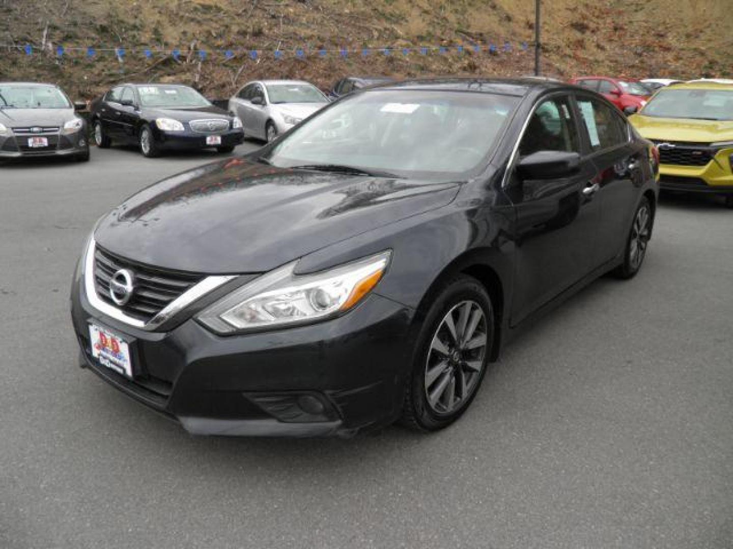 2017 GRAY NISSAN ALTIMA 2.5 SV (1N4AL3AP2HC) with an 2.5 L4 engine, AT transmission, located at 15520 McMullen Hwy SW, Belair, MD, 21502, (301) 729-3700, 39.581375, -78.846451 - Photo#0