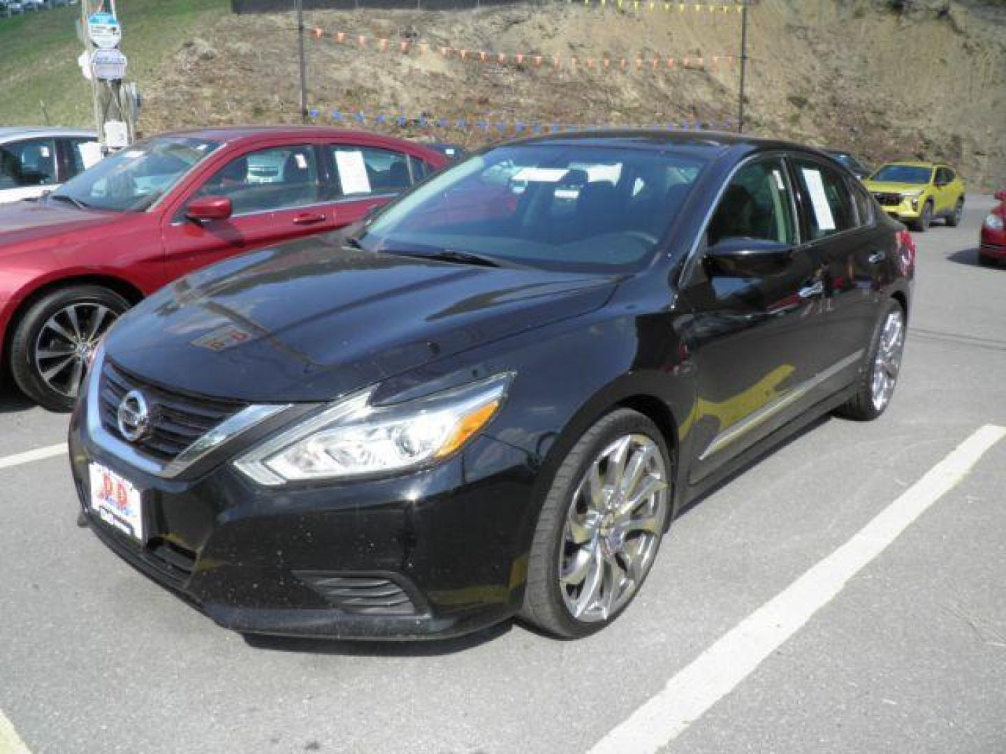 2017 BLACK Nissan Altima 2.5 (1N4AL3AP8HN) with an 2.5 L4 engine, AT transmission, located at 15520 McMullen Hwy SW, Belair, MD, 21502, (301) 729-3700, 39.581375, -78.846451 - Photo#0