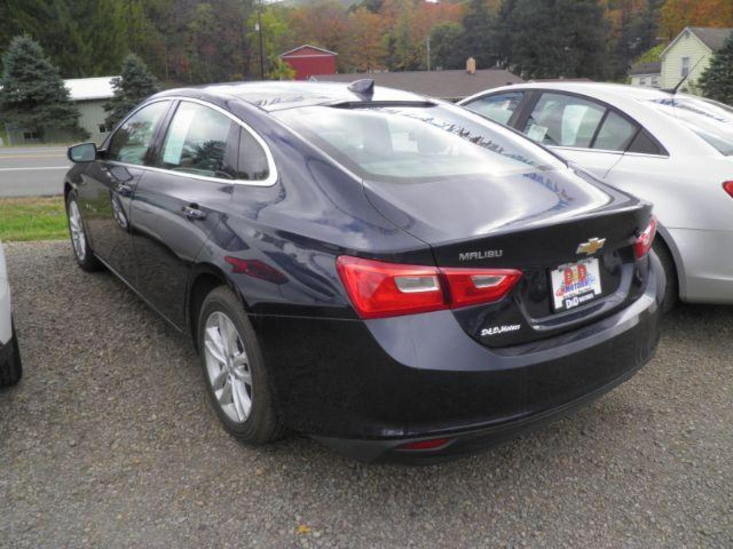 2018 BLUE Chevrolet Malibu LT (1G1ZD5ST2JF) with an 1.5L L4 engine, AT transmission, located at 19521 New George's Creek Rd SW, Barton, MD, 21521, (301) 463-2404, 39.524323, -79.017906 - Photo#4