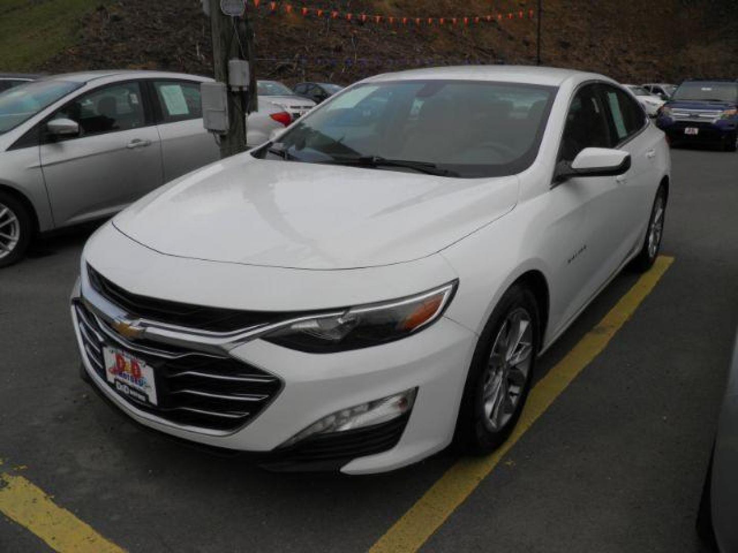 2019 WHITE Chevrolet MALIBU LT (1G1ZD5ST3KF) with an 1.5L L4 engine, AT transmission, located at 15520 McMullen Hwy SW, Belair, MD, 21502, (301) 729-3700, 39.581375, -78.846451 - Photo#0