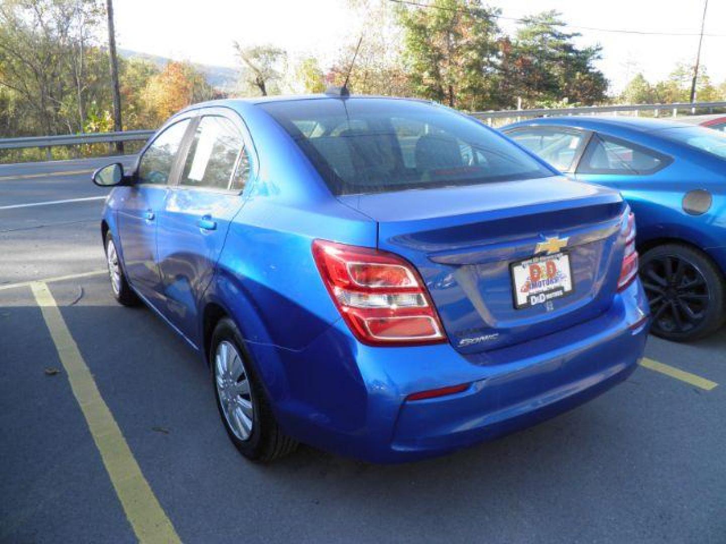 2019 BLUE Chevrolet SONIC LS Auto Sedan (1G1JB5SB7K4) with an 1.4L 4L engine, AT transmission, located at 15520 McMullen Hwy SW, Belair, MD, 21502, (301) 729-3700, 39.581375, -78.846451 - Photo#4