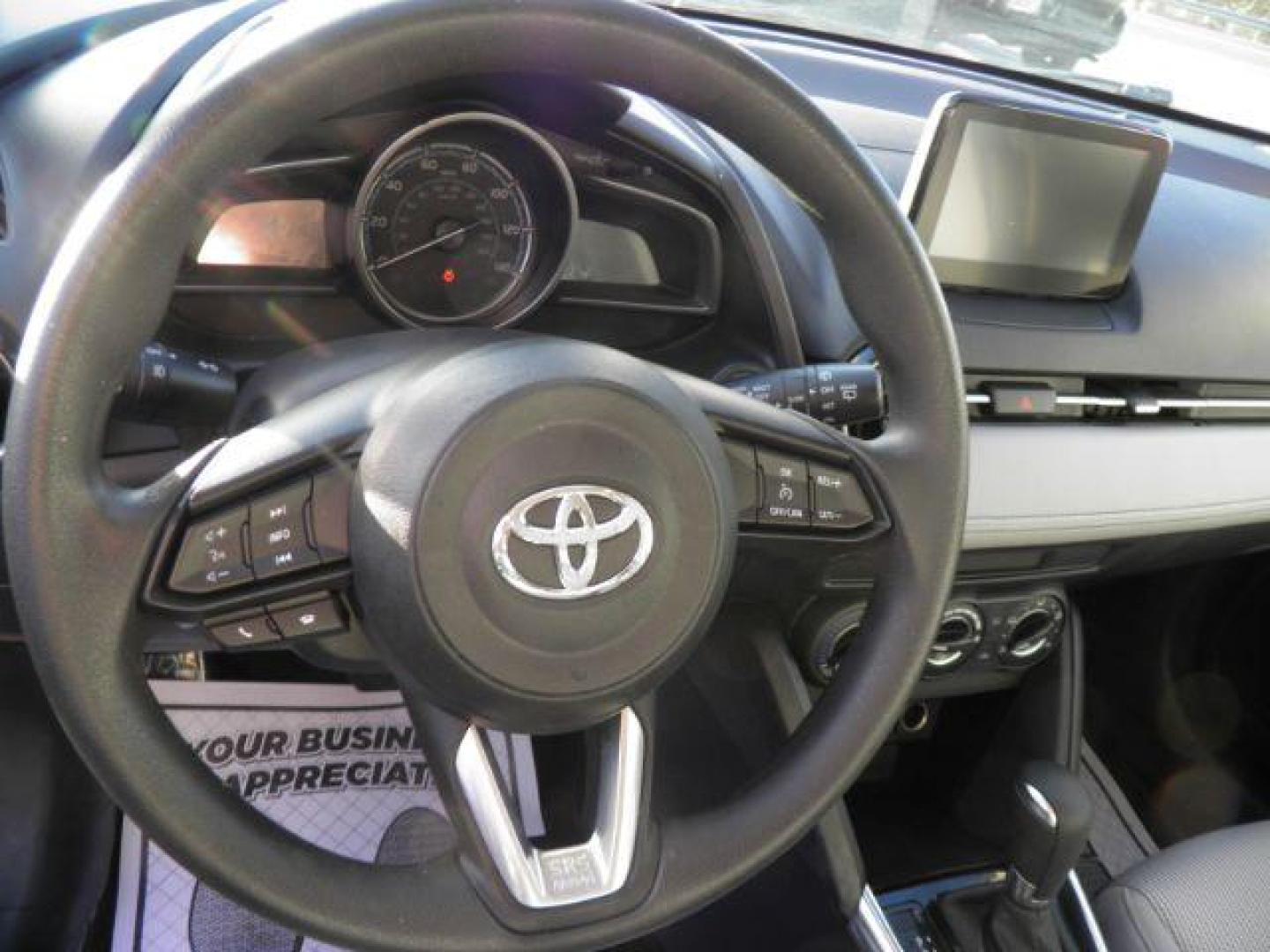 2020 SILVER TOYOTA YARIS LE Hatchback (3MYDLBJV3LY) with an 1.5L L4 engine, AT transmission, located at 15520 McMullen Hwy SW, Belair, MD, 21502, (301) 729-3700, 39.581375, -78.846451 - Photo#2